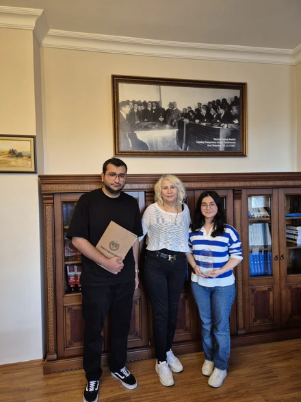 Öğrencilerimize “En İyi Cevap Dilekçesi” Ödülü